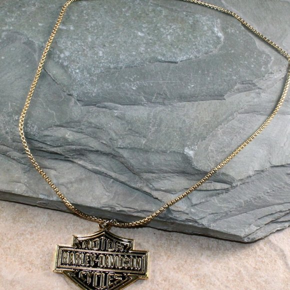 2 Pcs of HARLEY DAVIDSON Bar and Shield Meta Pendant Necklaces - Picture 10 of 11